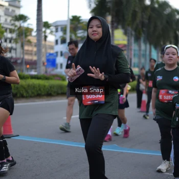 Runner Photo 3802590