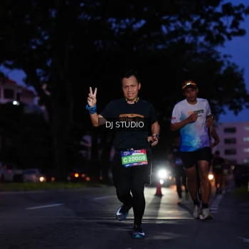 Runner Photo 3802637
