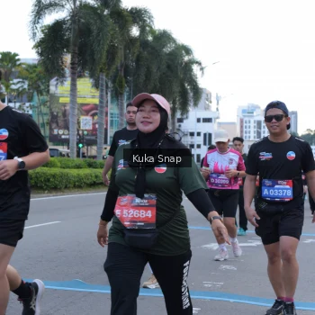 Runner Photo 3802645