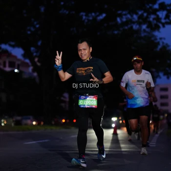 Runner Photo 3802651