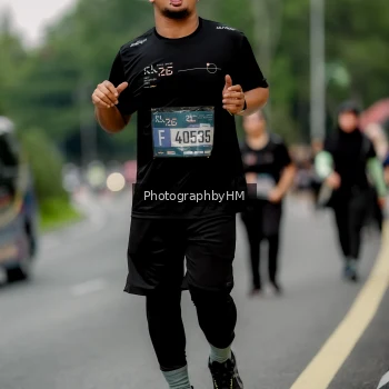 Runner Photo 3802668