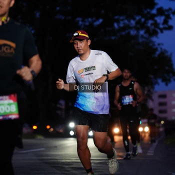 Runner Photo 3802675