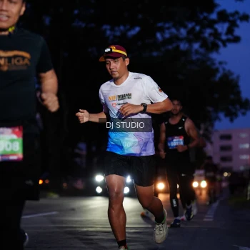 Runner Photo 3802679