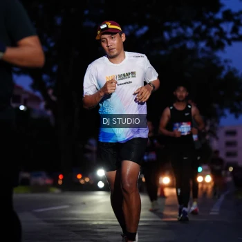 Runner Photo 3802686