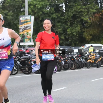 Runner Photo 3802713