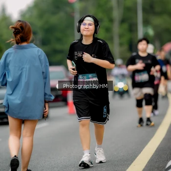 Runner Photo 3802734