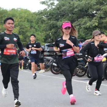 Runner Photo 3802781