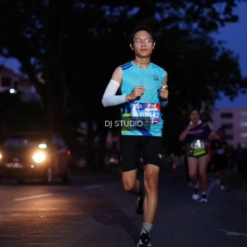 Runner Photo 3802797
