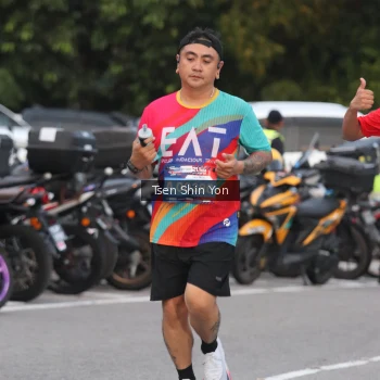 Runner Photo 3802804