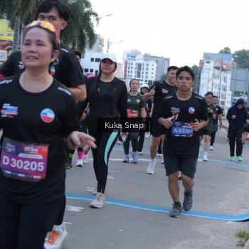 Runner Photo 3802848