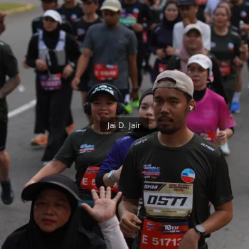 Runner Photo 3802859