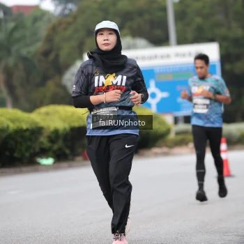 Runner Photo 3802923