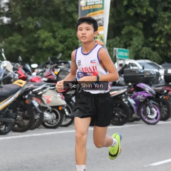 Runner Photo 3802949