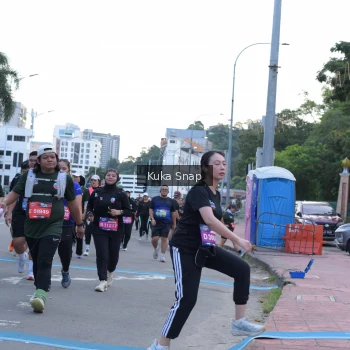 Runner Photo 3802952
