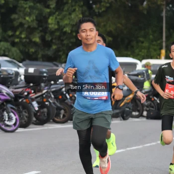 Runner Photo 3802955