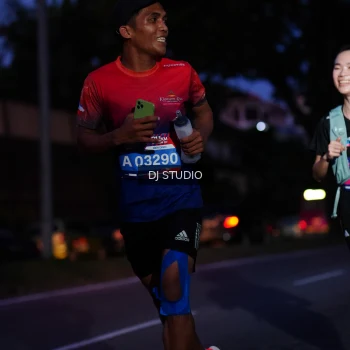 Runner Photo 3802959