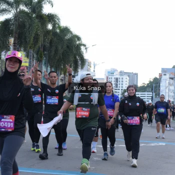 Runner Photo 3802961