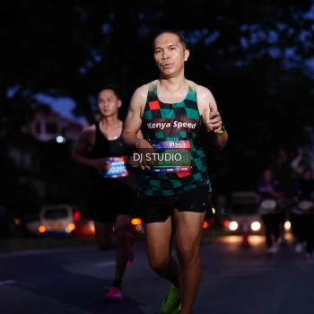 Runner Photo 3803002