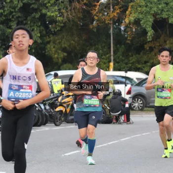 Runner Photo 3803056
