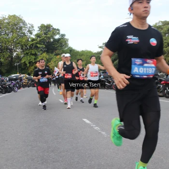 Runner Photo 3803104
