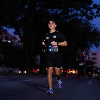 Runner Photo 3803159