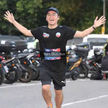 Runner Photo 3803169