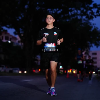 Runner Photo 3803173