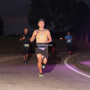 Runner Photo 3803254