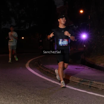 Runner Photo 3803260