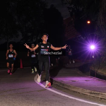 Runner Photo 3803294