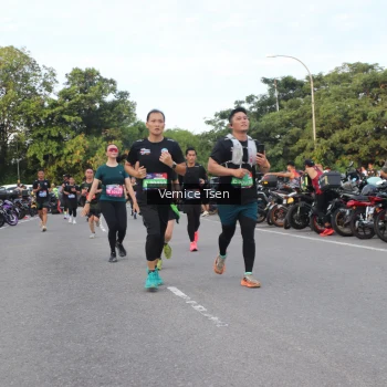 Runner Photo 3803304