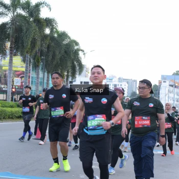 Runner Photo 3803308
