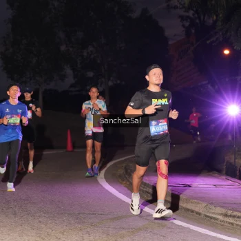 Runner Photo 3803334
