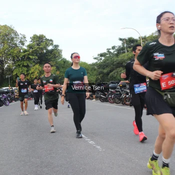 Runner Photo 3803337