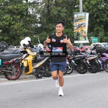 Runner Photo 3803339