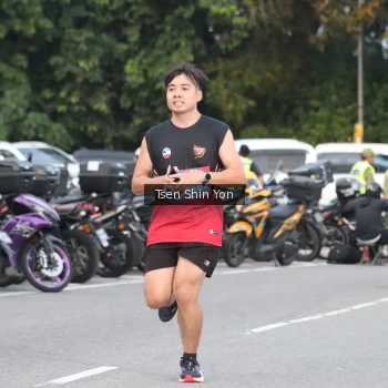 Runner Photo 3803350