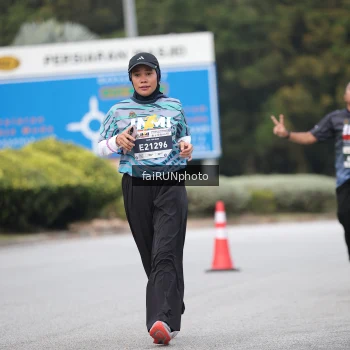Runner Photo 3803360