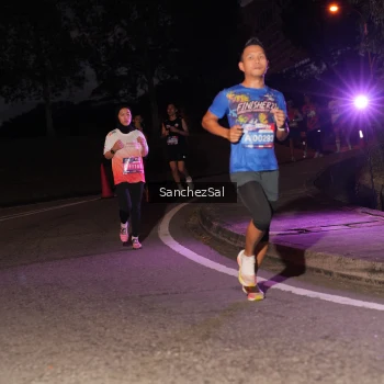 Runner Photo 3803368