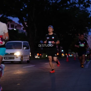 Runner Photo 3803381
