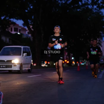 Runner Photo 3803394