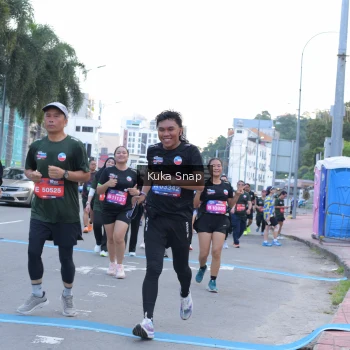 Runner Photo 3803460