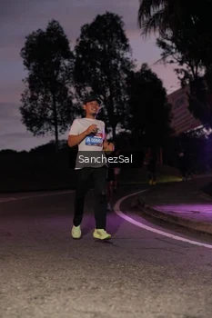 Runner Photo 3803525