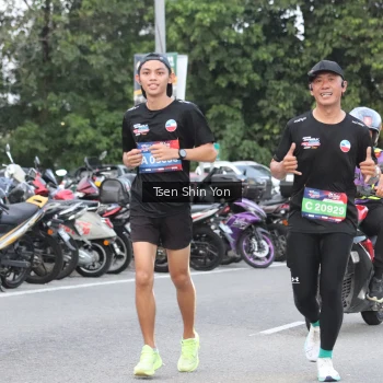 Runner Photo 3803557