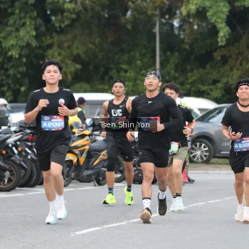 Runner Photo 3803580