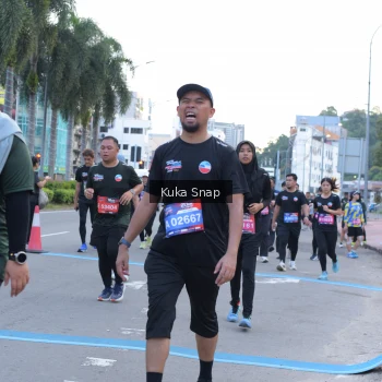 Runner Photo 3803597