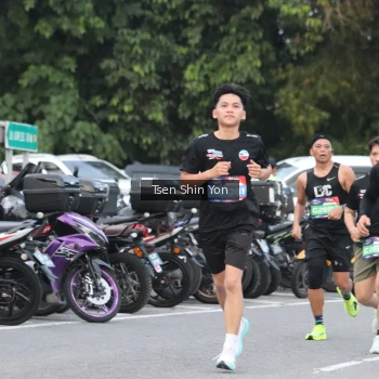 Runner Photo 3803601