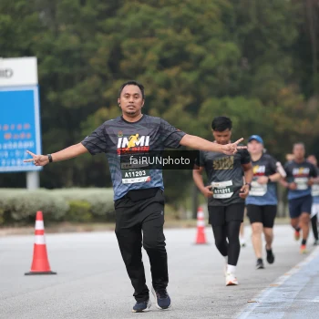 Runner Photo 3803609