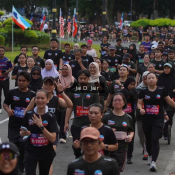 Runner Photo 3803659