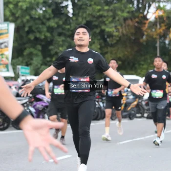 Runner Photo 3803662