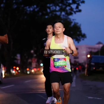 Runner Photo 3803665